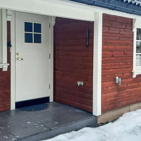 Flott I Mykland Ferienhaus *